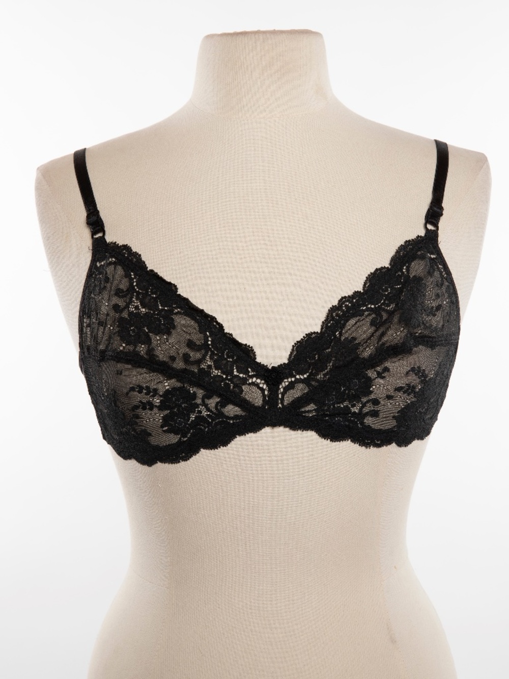 Black Lace Women's Lilyette Bralette - 36B